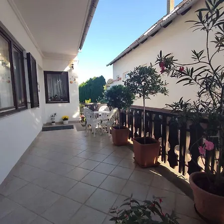 In 45807 Dom wakacyjny Balatonboglár